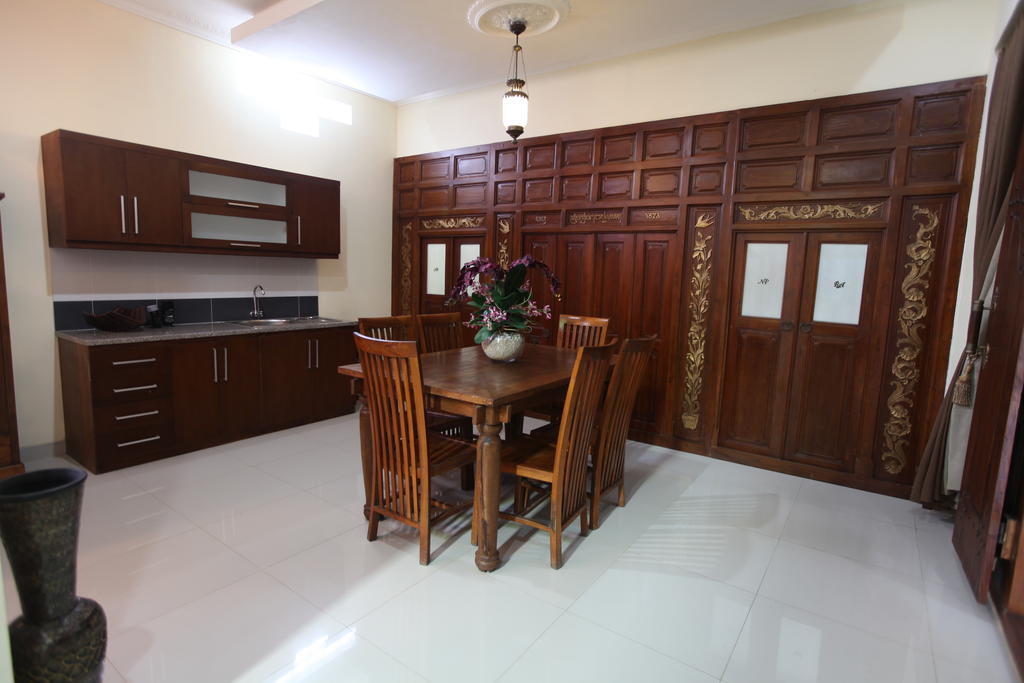 Griya Yunika Guest house