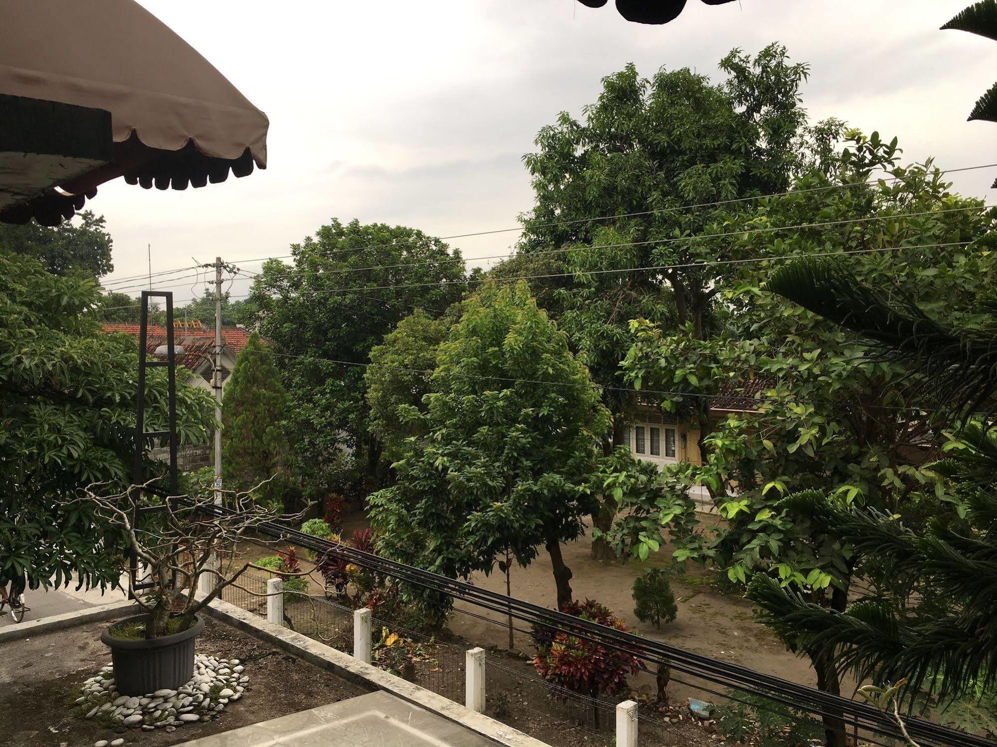 Griya Yunika Guest house 2*