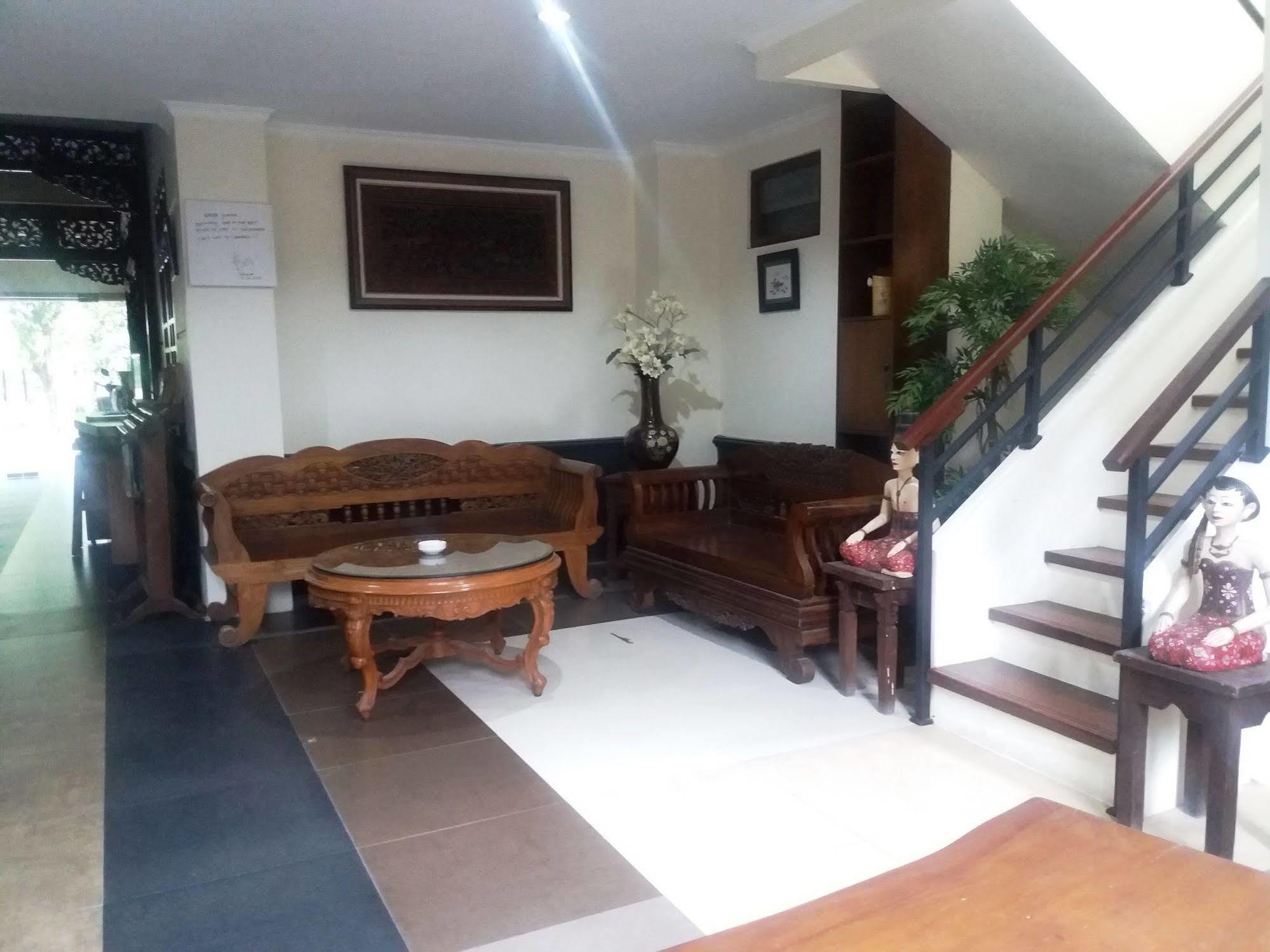 Griya Yunika Guest house