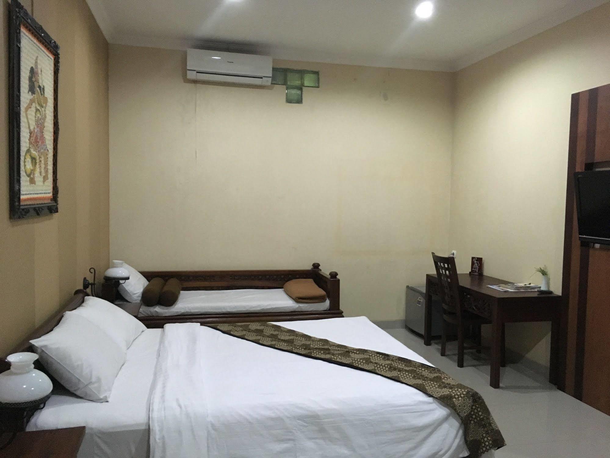 Guest house Griya Yunika